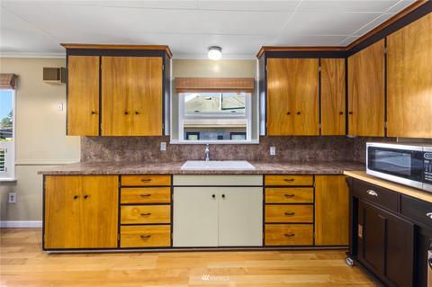 1506 Baker Ave, Everett, WA 98201 photo 13