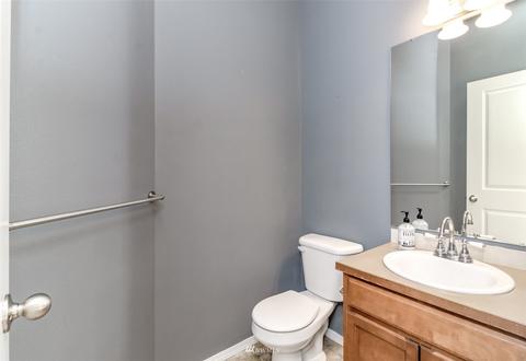 1206 Goldfinch Ave SW, Orting, WA 98360 photo 8