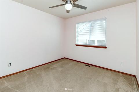 1206 Goldfinch Ave SW, Orting, WA 98360 photo 26