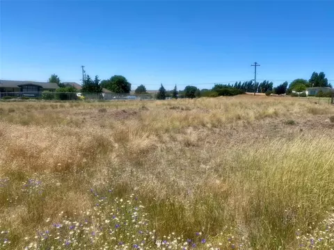 1 NW Blake Ave, Wilbur, WA 99185