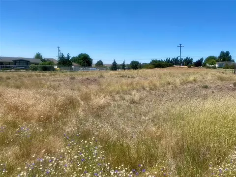 1 NW Blake Ave, Wilbur, WA 99185