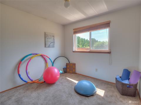 2250 Scandia Ave, Enumclaw, WA 98022 photo 12