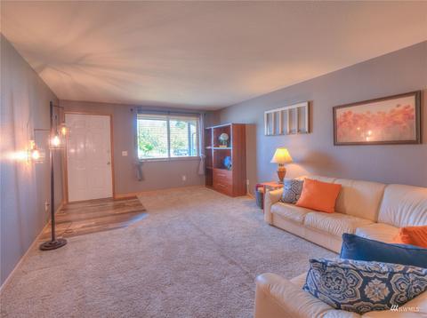 2250 Scandia Ave, Enumclaw, WA 98022 photo 4