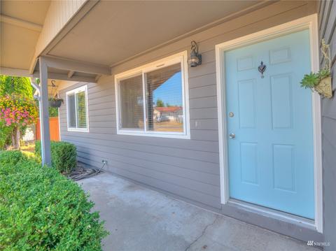 2250 Scandia Ave, Enumclaw, WA 98022 photo 2