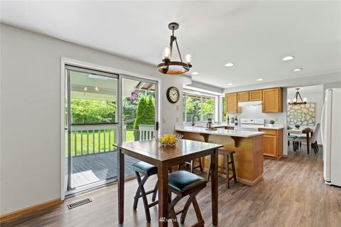 2010 235th St SE, Bothell, WA 98021 photo 4