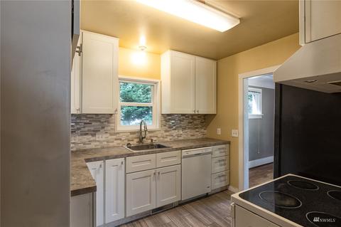 1111 N 76th St, Seattle, WA 98103 photo 7