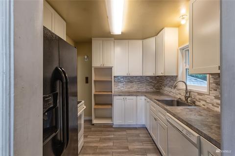 1111 N 76th St, Seattle, WA 98103 photo 6