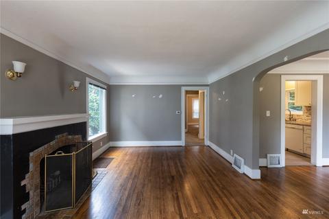 1111 N 76th St, Seattle, WA 98103 photo 4