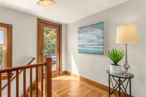 1153 N 78th St, Seattle, WA 98103 photo 21