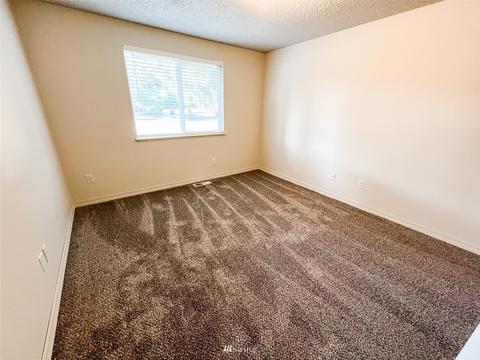 904 187th St E, Spanaway, WA 98387 photo 9