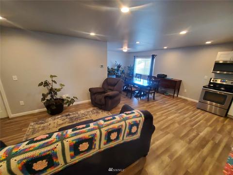 504 Grape Ave E, Omak, WA 98841 photo 10