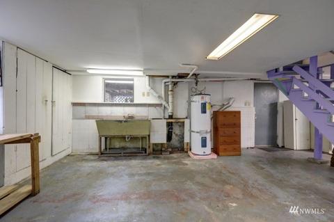 9548 Phinney Ave N, Seattle, WA 98103 photo 33