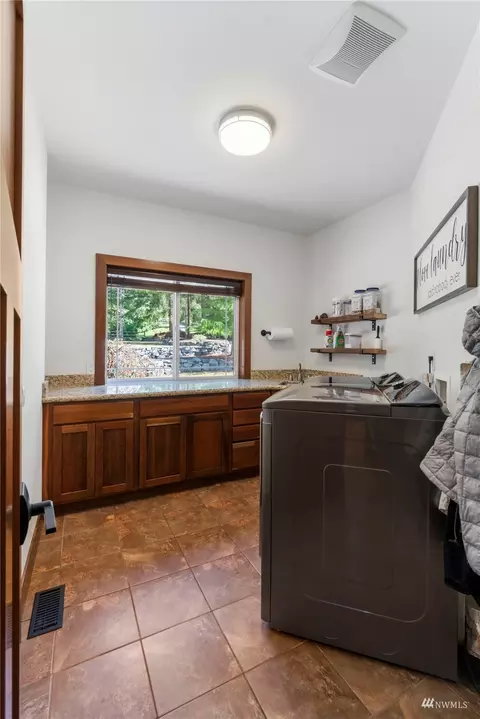 25108 Fisk Rd E, Orting, WA 98360 photo 20