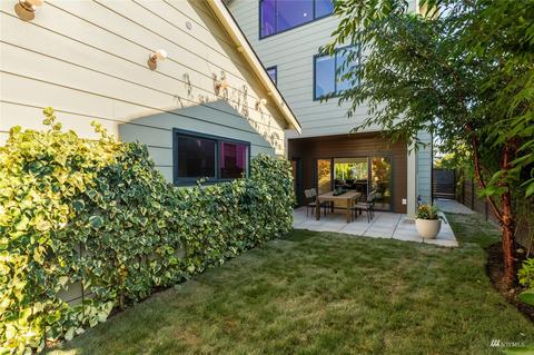 734 N 76th St, Seattle, WA 98103 photo 35