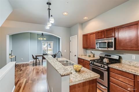 1054 215th Pl SE, Bothell, WA 98021 photo 9
