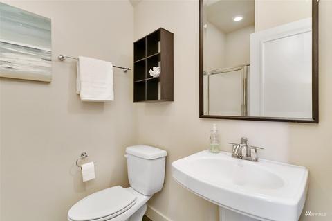 427 13th Ave E, Seattle, WA 98102 photo 16