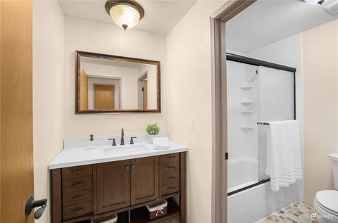 10515 NE 201st St, Bothell, WA 98011 photo 23