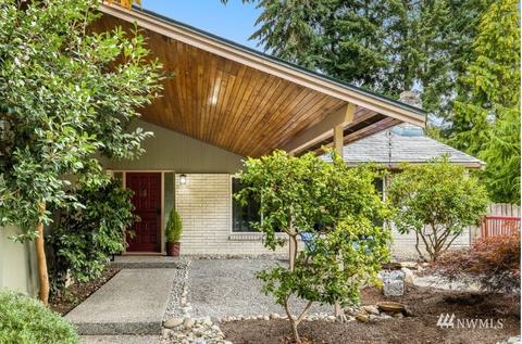 10515 NE 201st St, Bothell, WA 98011 photo 1