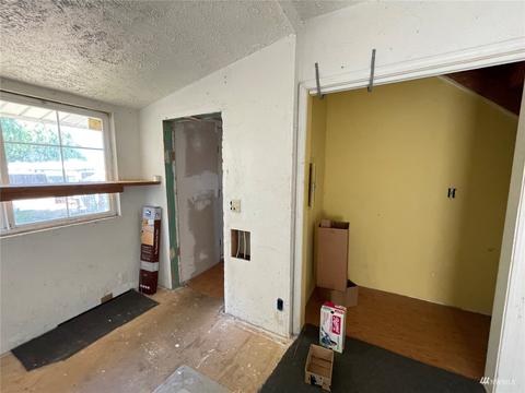 135 18th Ave, Longview, WA 98632 photo 8