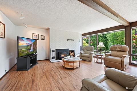 422 E View Ridge Dr, Everett, WA 98203 photo 8