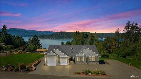 240 E 4th St, Union, WA 98592 photo 2