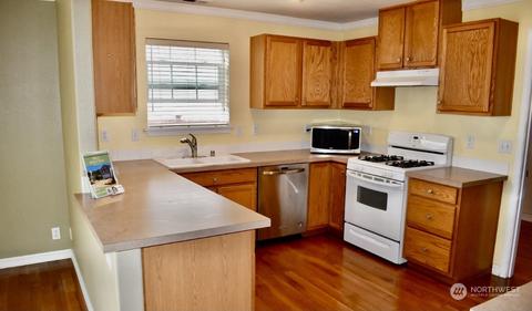 208 Lane Blvd NE, Orting, WA 98360 photo 12