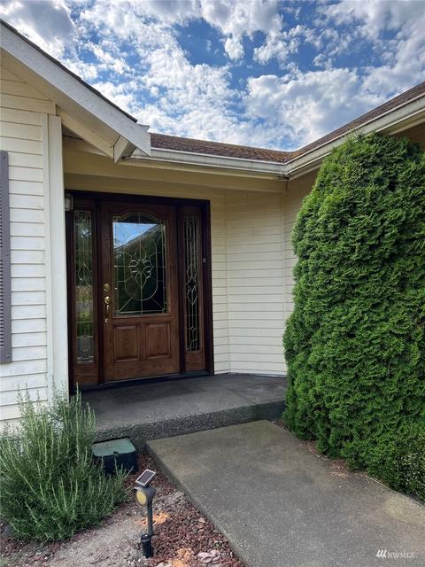 461 W Salal Pl, Sequim, WA 98382 photo 4