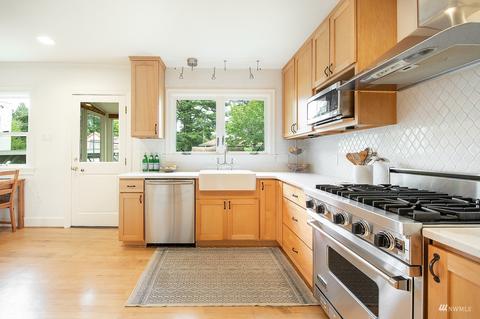 3208 33rd Ave S, Seattle, WA 98144 photo 13