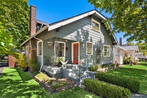 1021 S 40th St, Tacoma, WA 98418