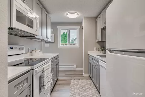 2012 Colby Ave, Everett, WA 98201 photo 14