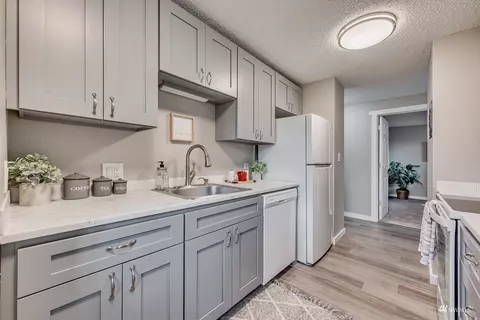 2012 Colby Ave, Everett, WA 98201 photo 13