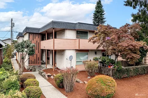 2012 Colby Ave, Everett, WA 98201 photo 2