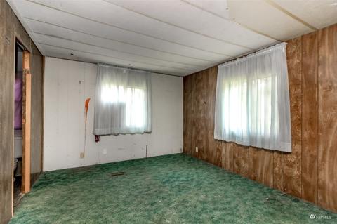 971 Tipsoo Loop N, Rainier, WA 98576 photo 17