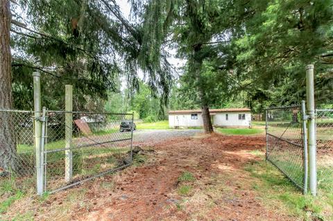 971 Tipsoo Loop N, Rainier, WA 98576 photo 5