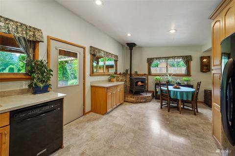 29012 SE 477th St, Enumclaw, WA 98022 photo 6