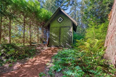 1982 Johnson Rd, Point Roberts, WA 98281 photo 31