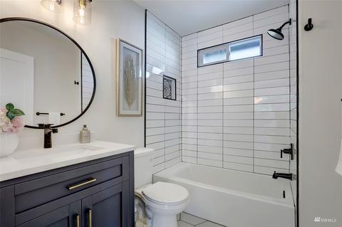 614 NE 77th St, Seattle, WA 98115 photo 13