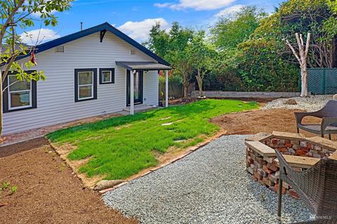 614 NE 77th St, Seattle, WA 98115 photo 22