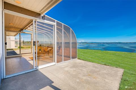 5375 Nootka Loop, Blaine, WA 98230