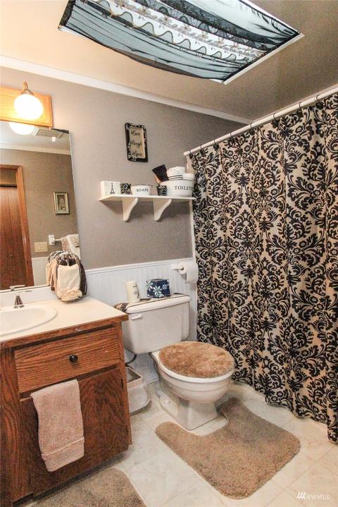 302 Warwick St, Enumclaw, WA 98022 photo 26
