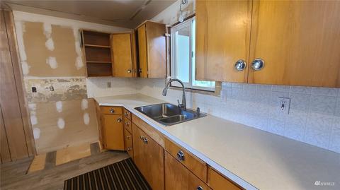 551 Hooker Rd, Sequim, WA 98382 photo 8