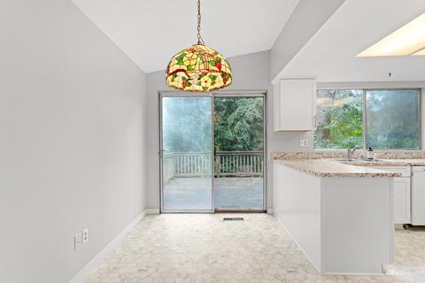 28 137th St SE, Everett, WA 98208 photo 5