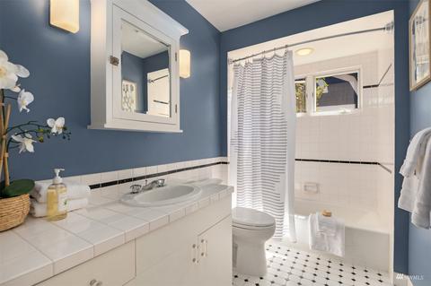 1635 Interlaken Pl E, Seattle, WA 98112 photo 25