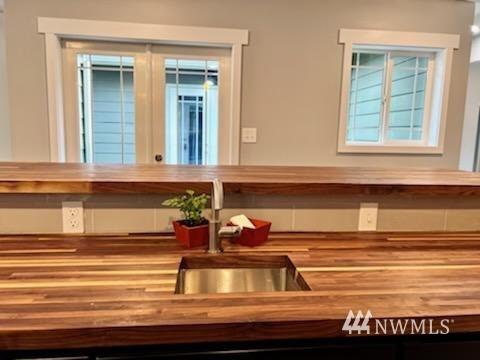6005 Seahurst Ave, Everett, WA 98203 photo 8