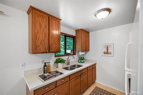 17541 11th Ave NE, Shoreline, WA 98155 photo 8