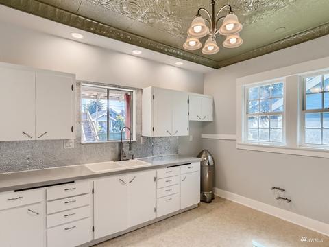 1607 Baker Ave, Everett, WA 98201 photo 9
