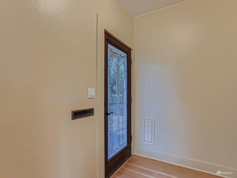 1607 Baker Ave, Everett, WA 98201 photo 5