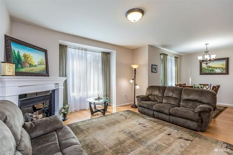 2017 106th St SW, Everett, WA 98208 photo 3
