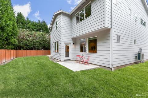 117 171st Pl SW #A, Bothell, WA 98012 photo 2