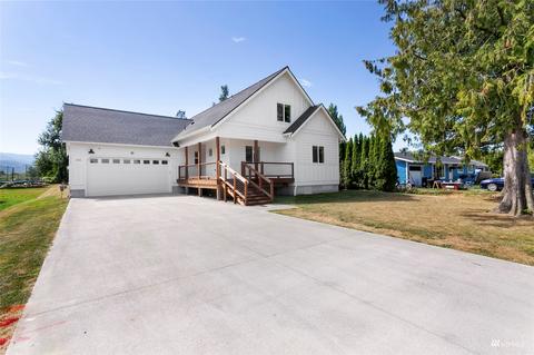 519 3rd St, Sumas, WA 98295 photo 1